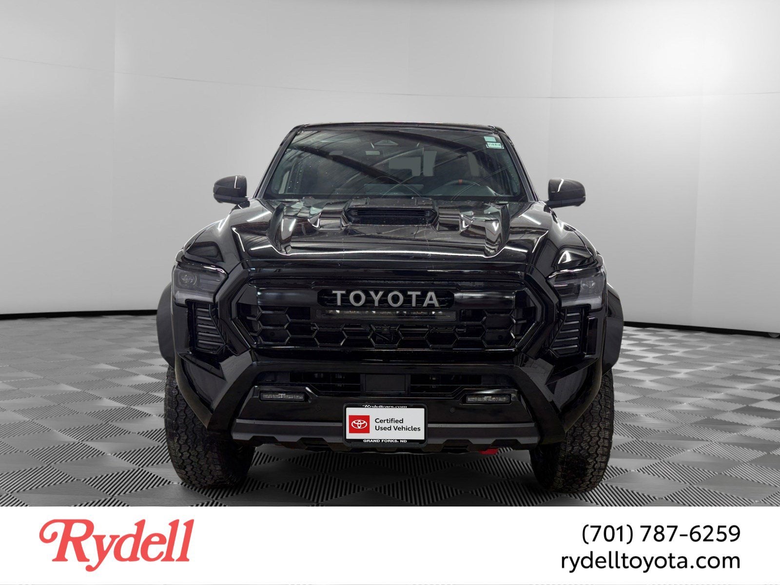 2026 Toyota Tacoma i-FORCE MAX Tacoma TRD Pro