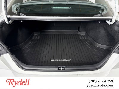 2026 Toyota Camry SE AWD