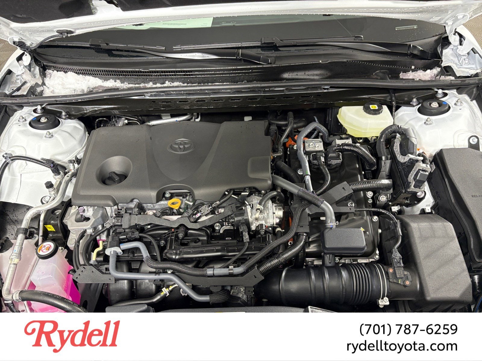 2026 Toyota Camry SE AWD