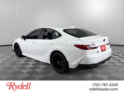 2026 Toyota Camry SE AWD