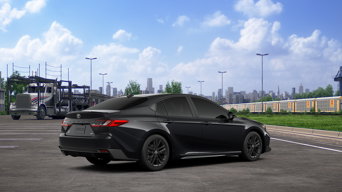 2026 Toyota Camry SE AWD