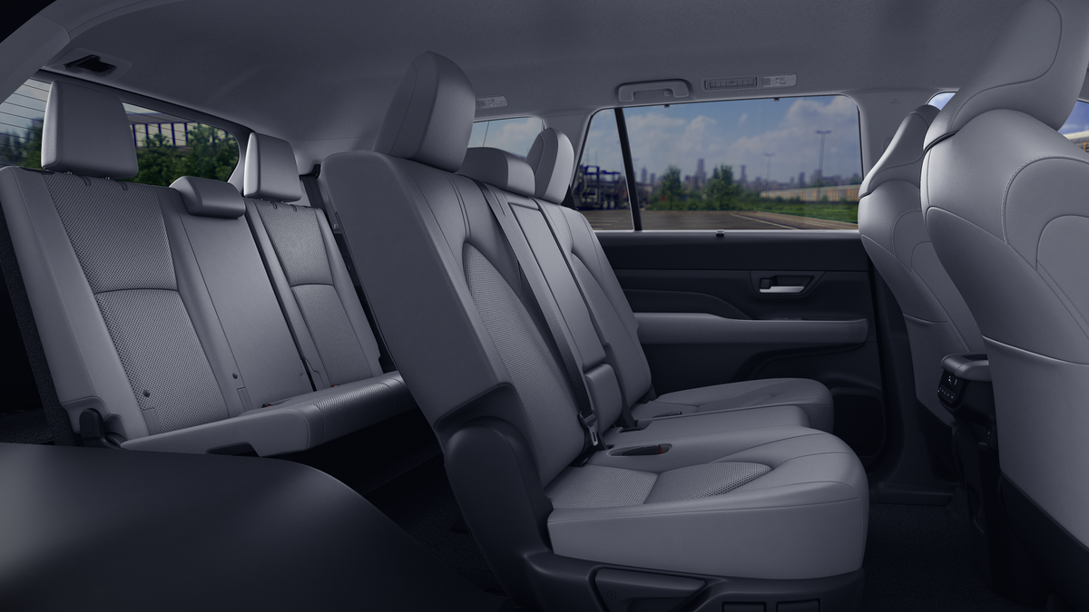 2026 Toyota Grand Highlander Hybrid XLE