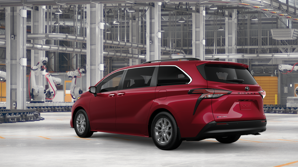 2026 Toyota Sienna XLE