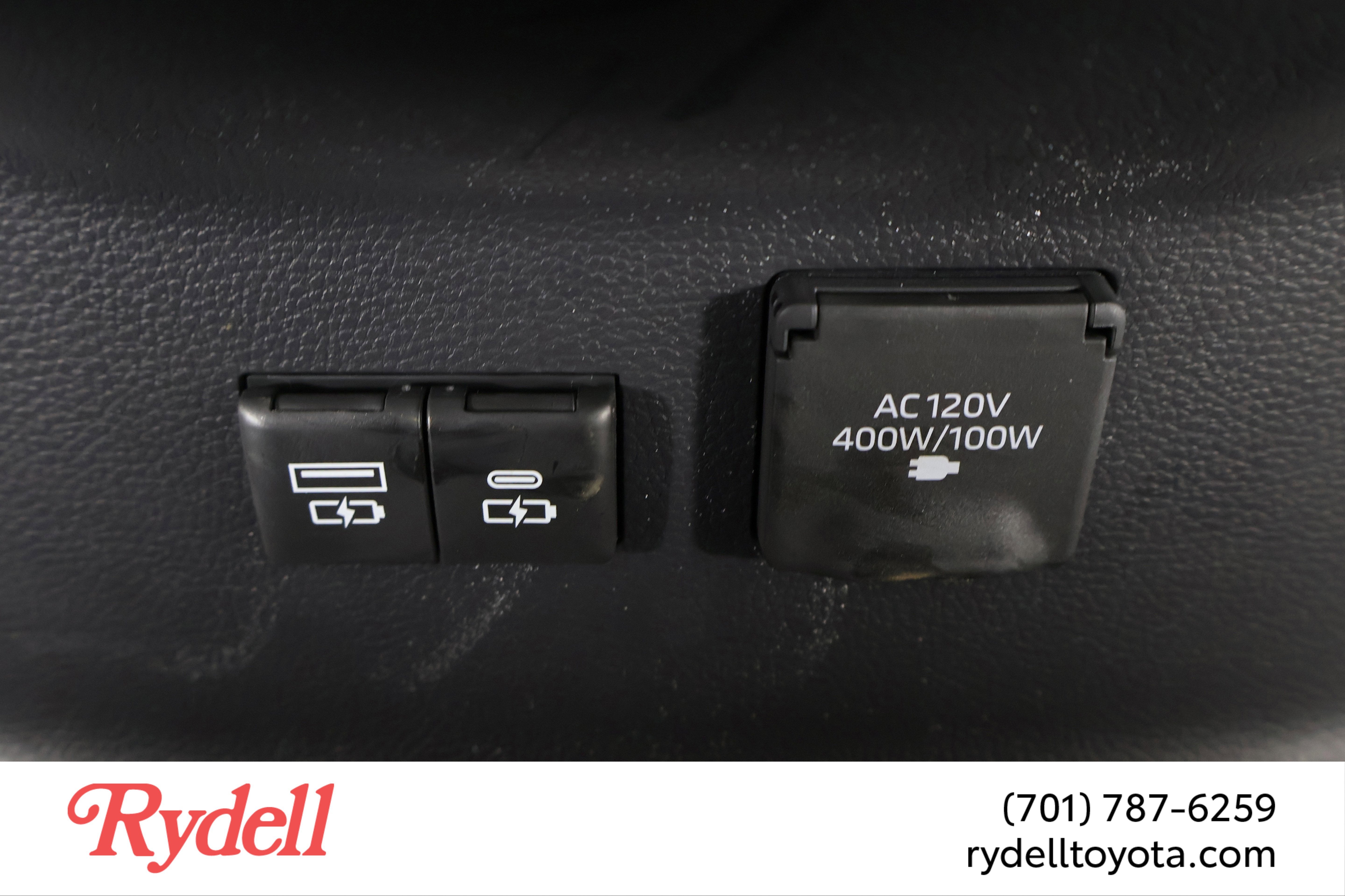 2025 Toyota Tundra i-FORCE MAX Tundra Limited