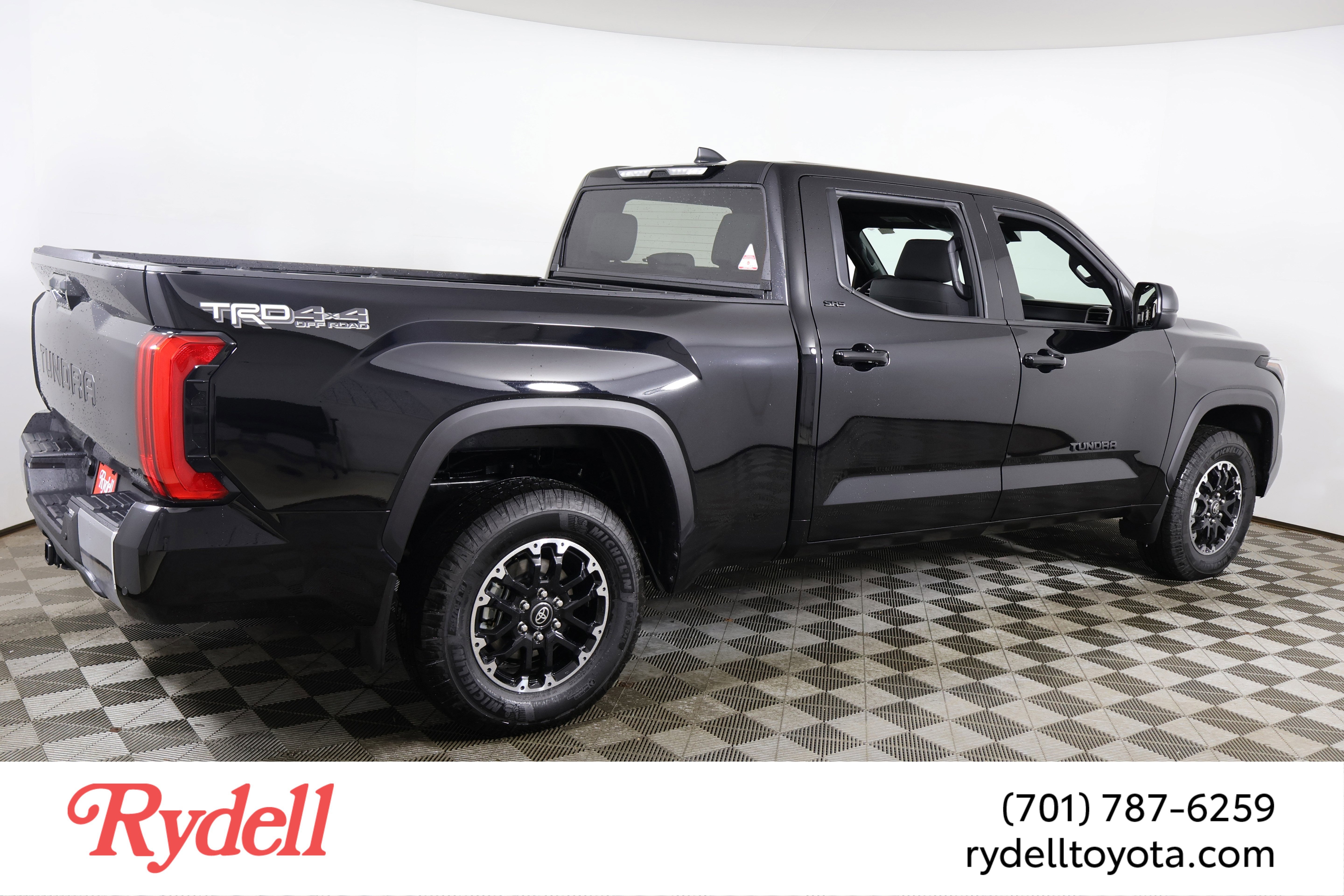 2025 Toyota Tundra SR5