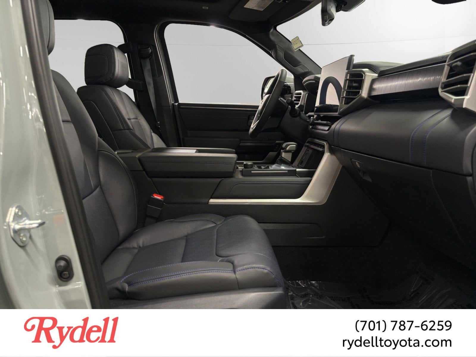 2026 Toyota Tundra i-FORCE MAX Tundra Platinum