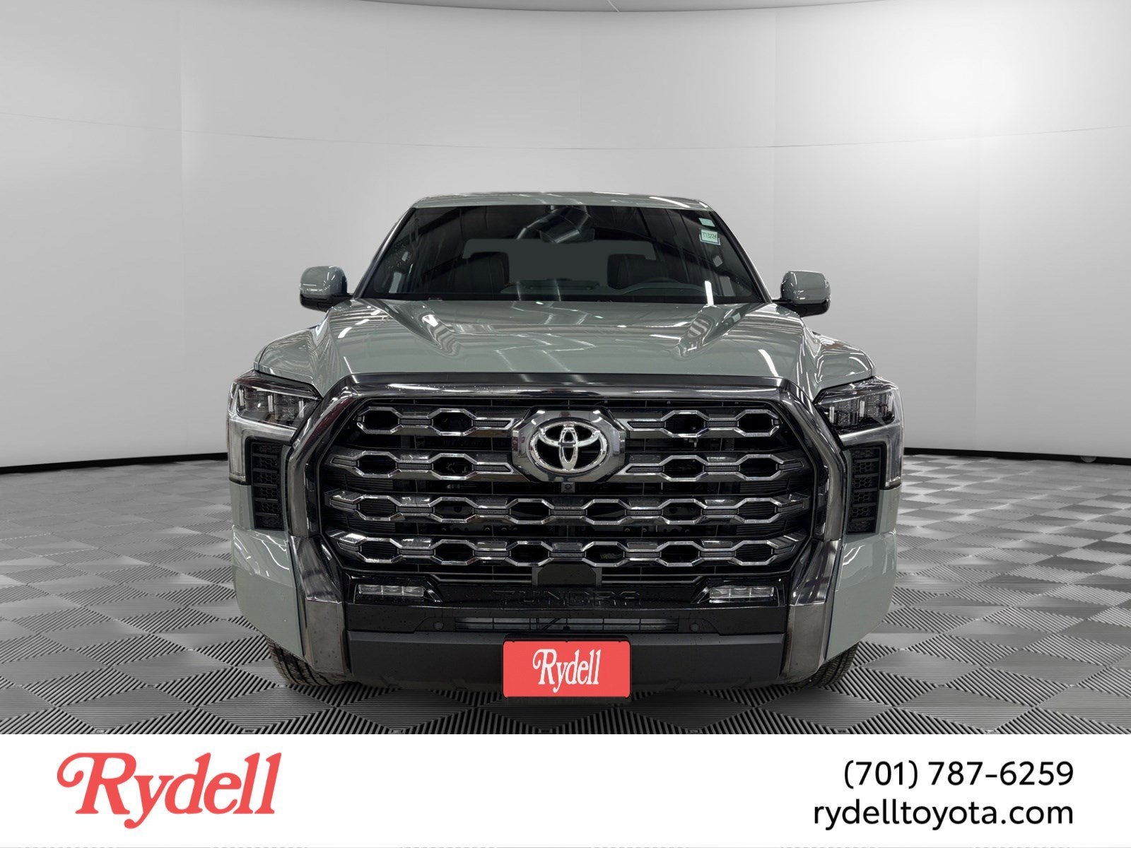 2026 Toyota Tundra i-FORCE MAX Tundra Platinum