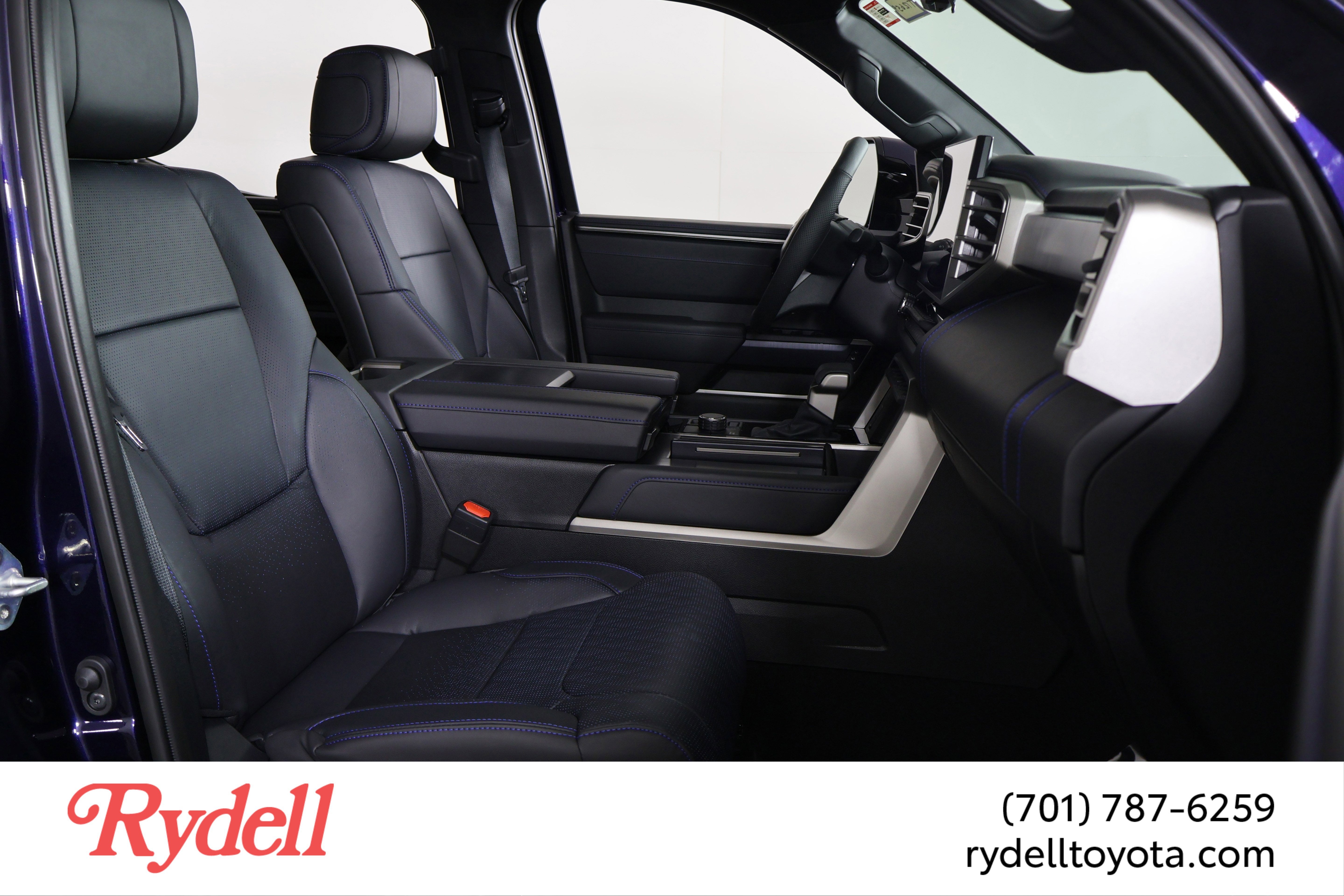 2026 Toyota Tundra i-FORCE MAX Tundra Platinum