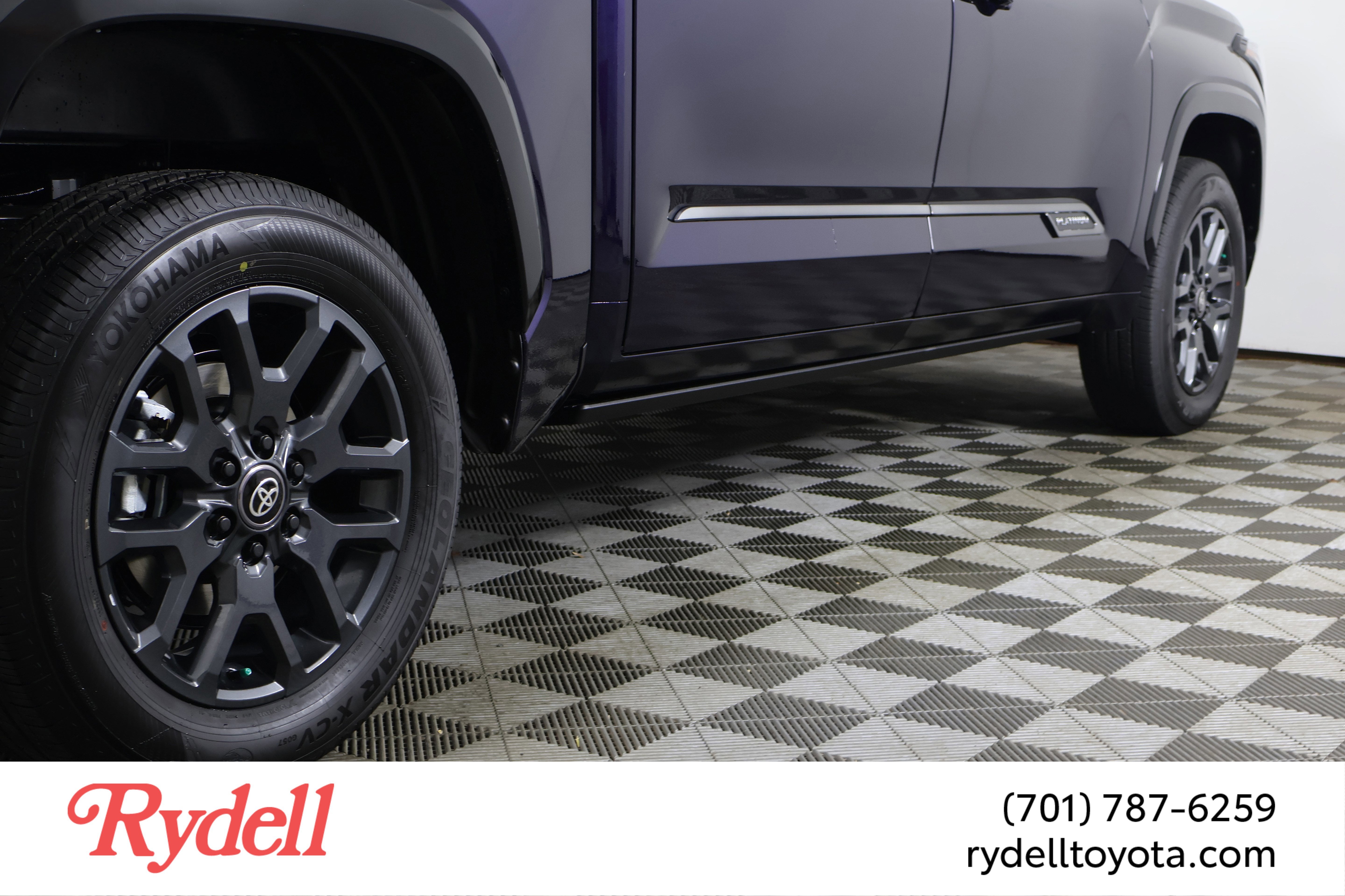 2026 Toyota Tundra i-FORCE MAX Tundra Platinum