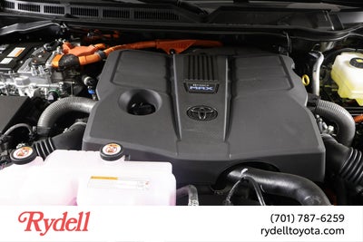 2026 Toyota Tundra i-FORCE MAX Tundra Platinum