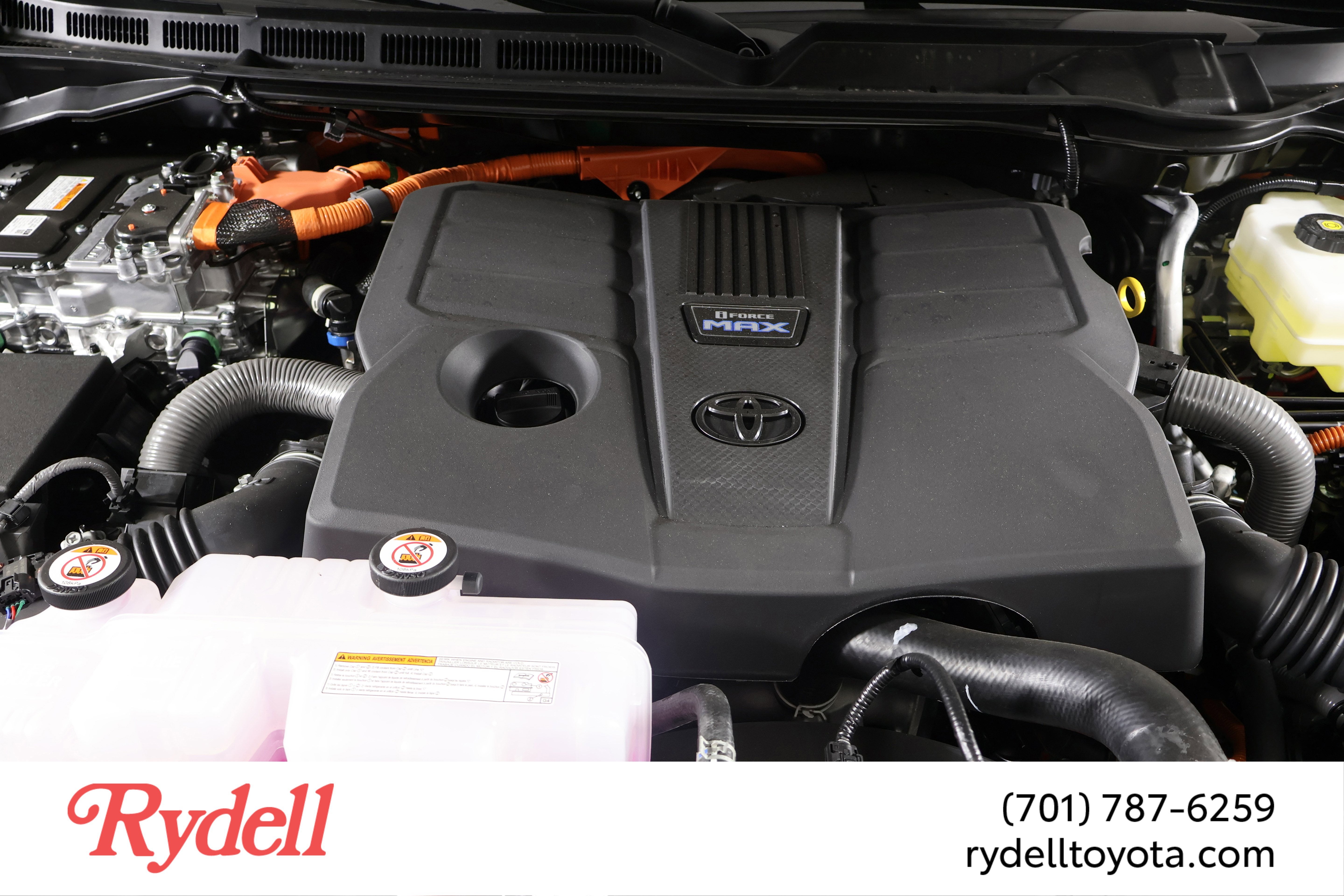 2026 Toyota Tundra i-FORCE MAX Tundra Platinum