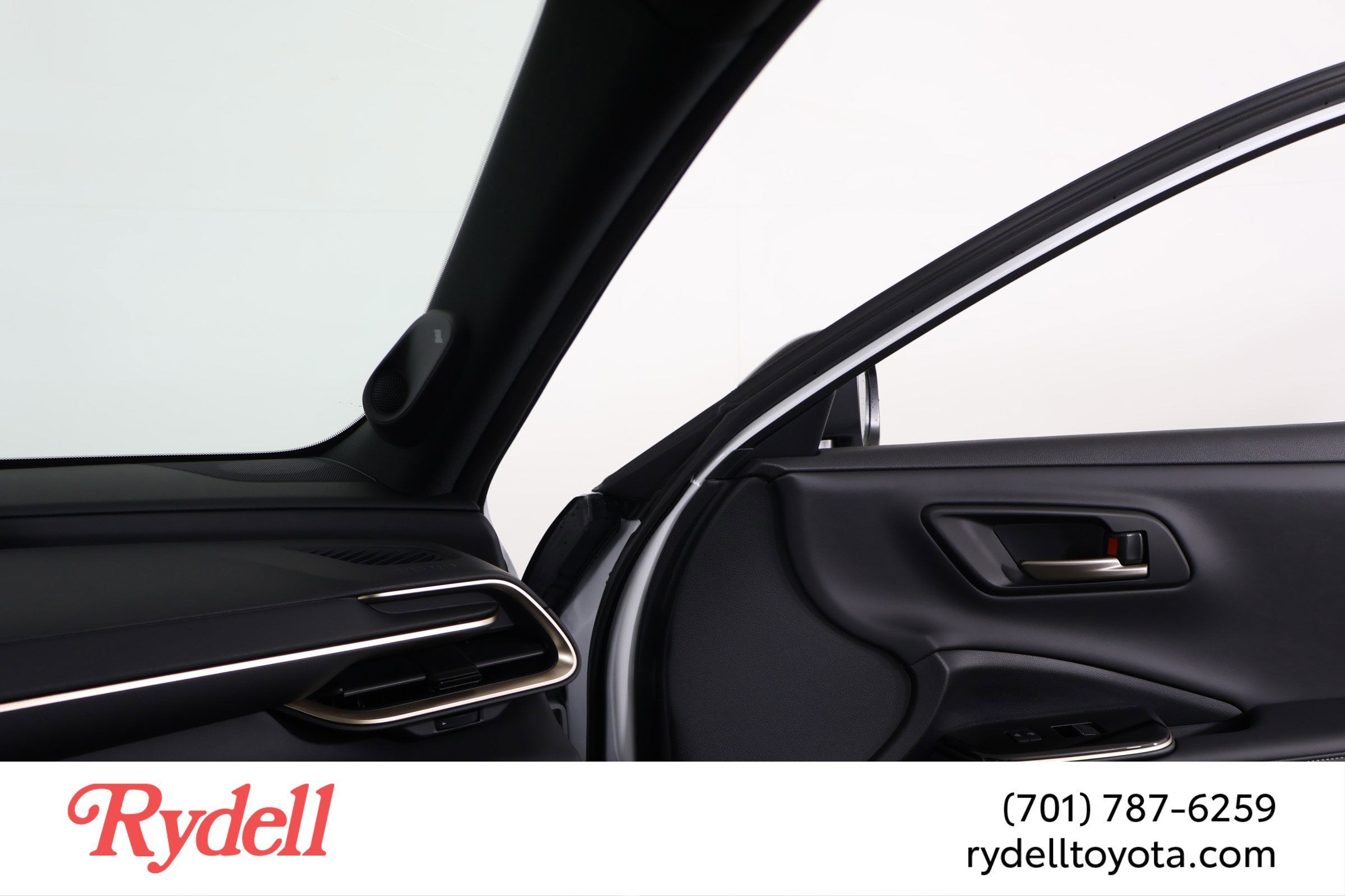 2026 Toyota Toyota Crown Limited