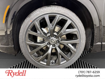 2025 Toyota Toyota Crown Signia Limited