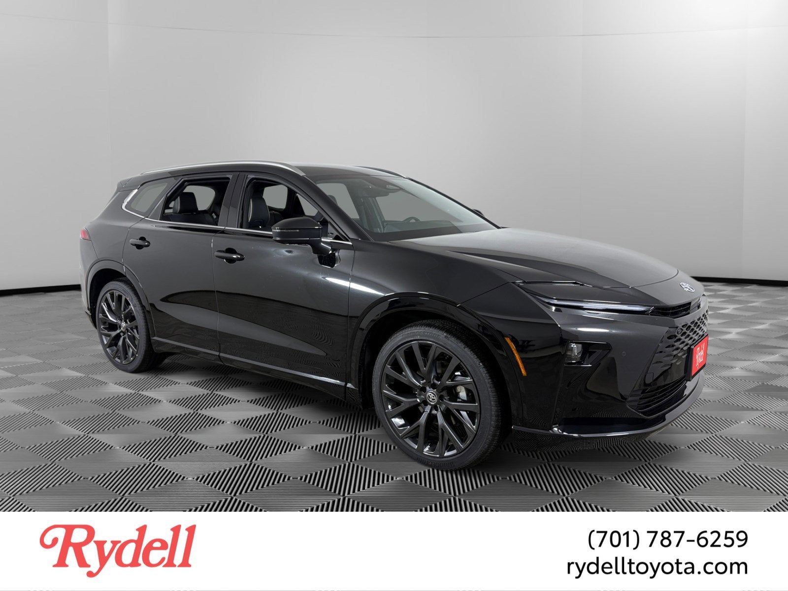 2025 Toyota Toyota Crown Signia Limited