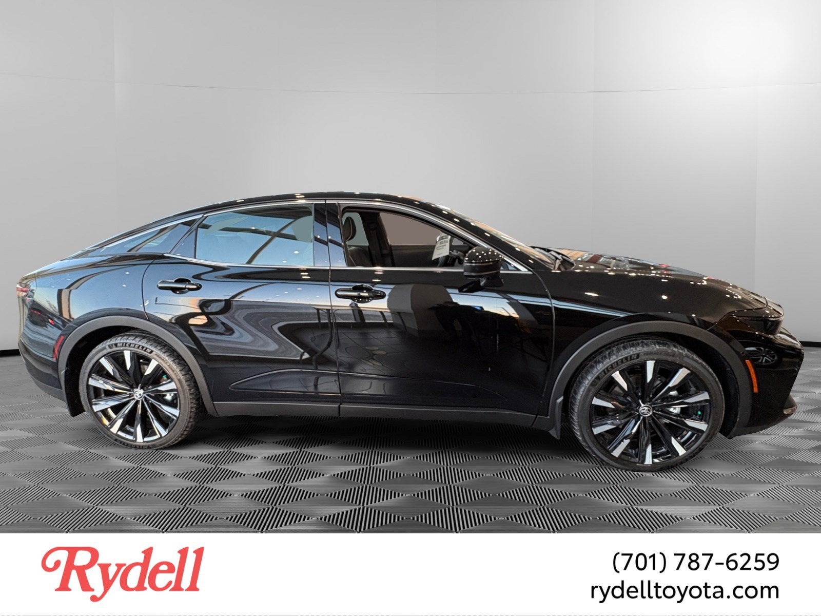 2026 Toyota Toyota Crown Platinum