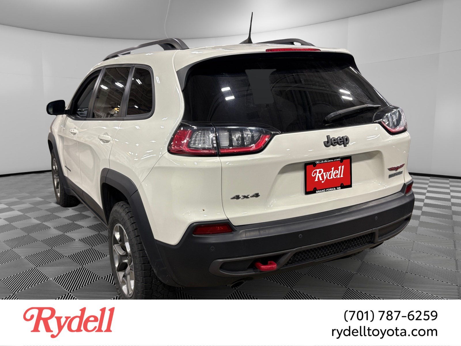 2019 Jeep Cherokee Trailhawk