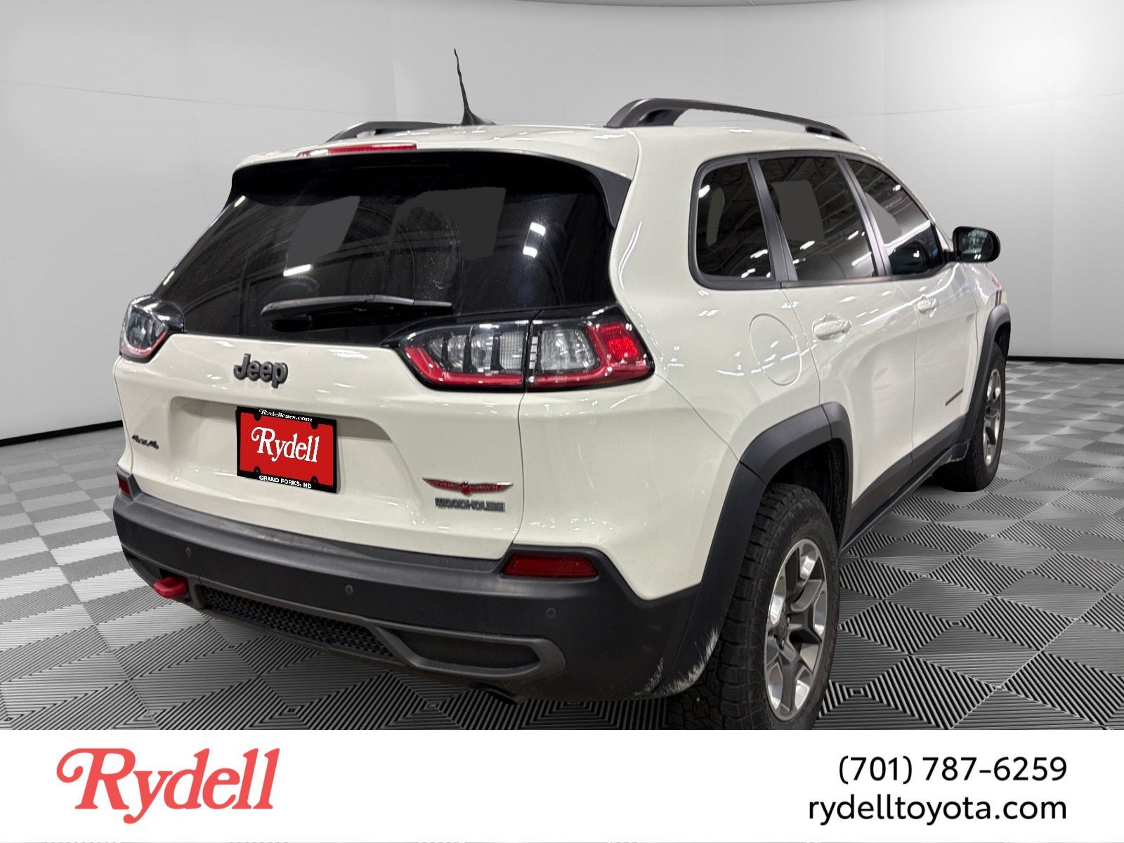 2019 Jeep Cherokee Trailhawk