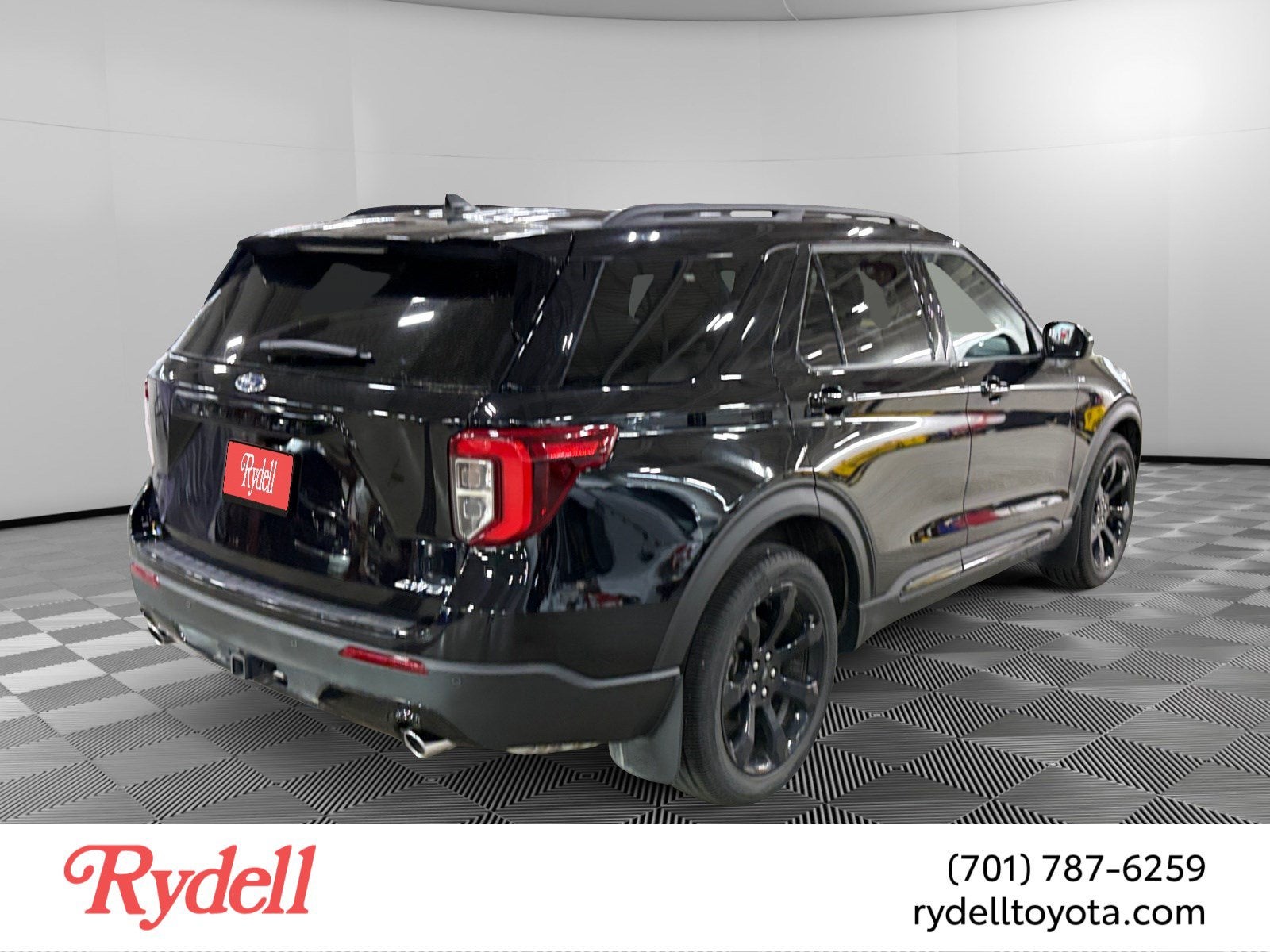 2024 Ford Explorer ST-Line