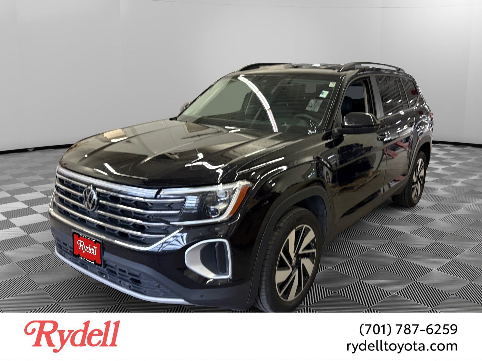 2024 Volkswagen Atlas's photo