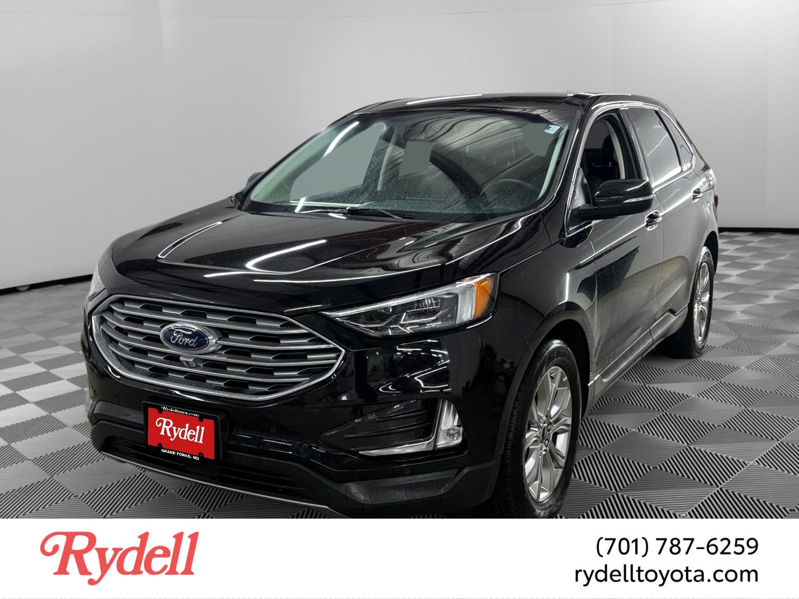2024 Ford Edge Titanium