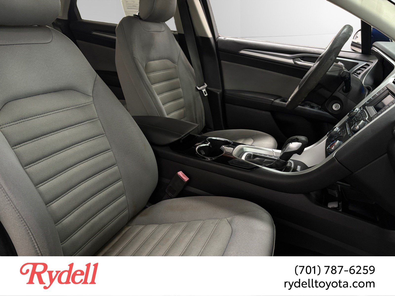 2014 Ford Fusion S