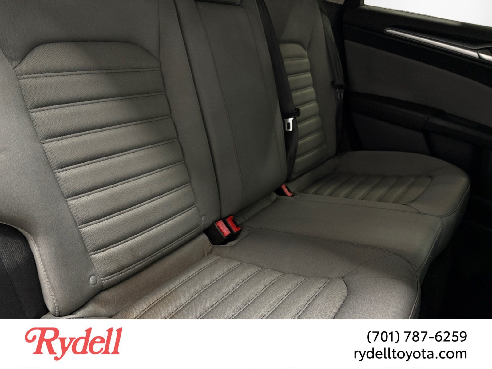 2014 Ford Fusion S