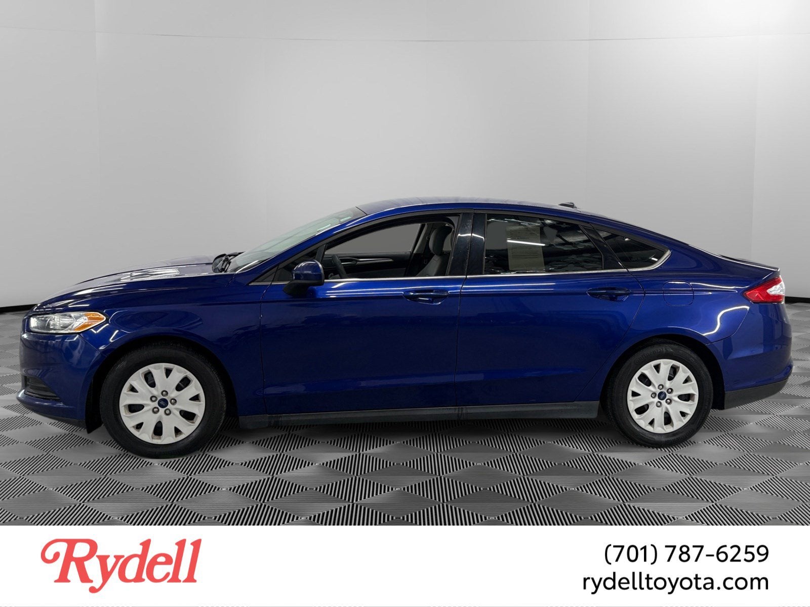 2014 Ford Fusion S