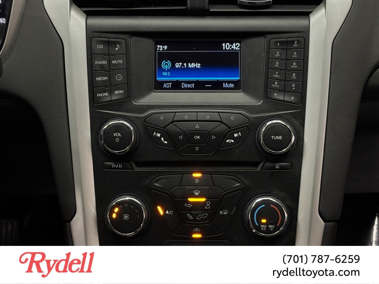 2014 Ford Fusion S