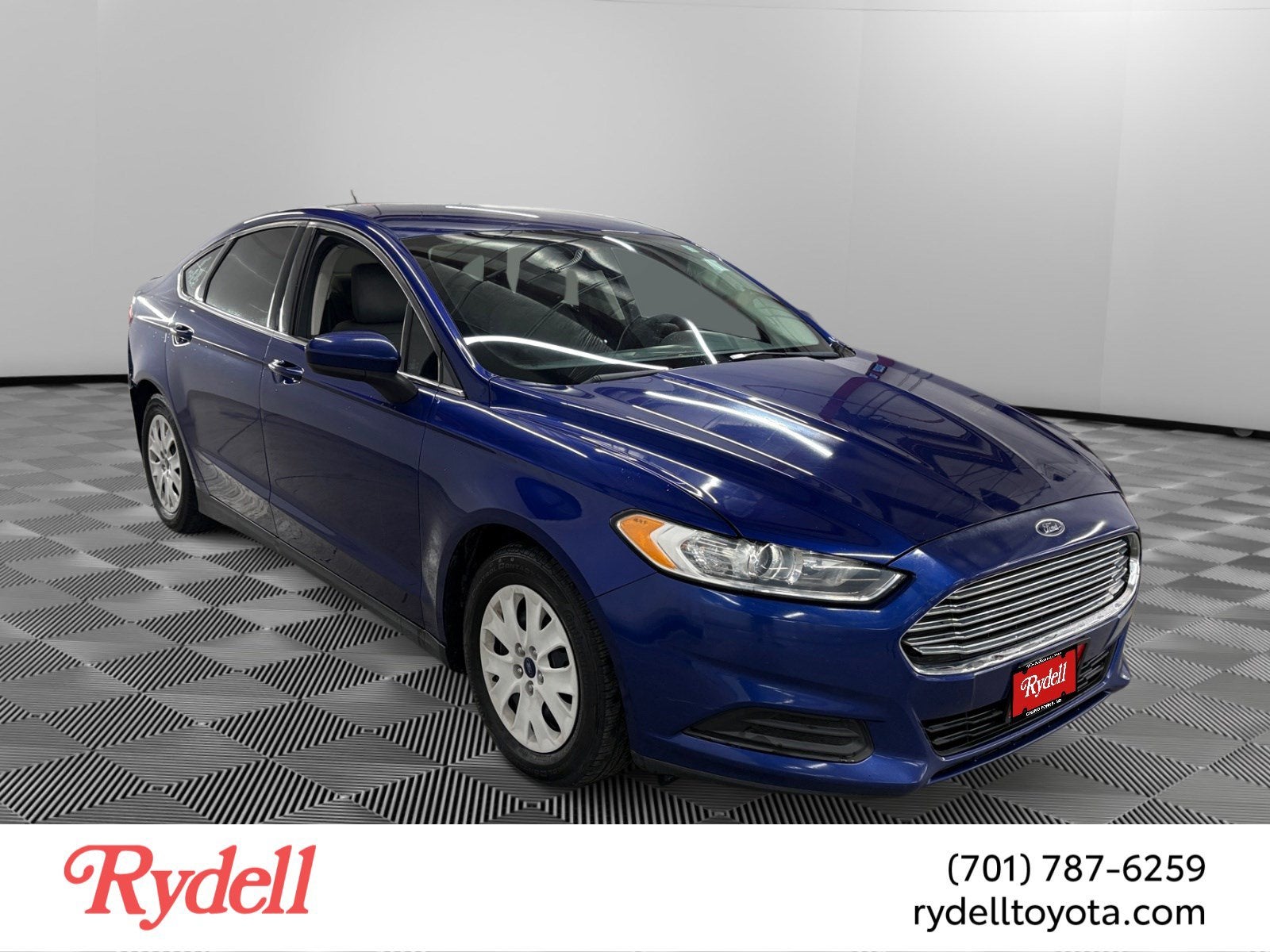 2014 Ford Fusion S