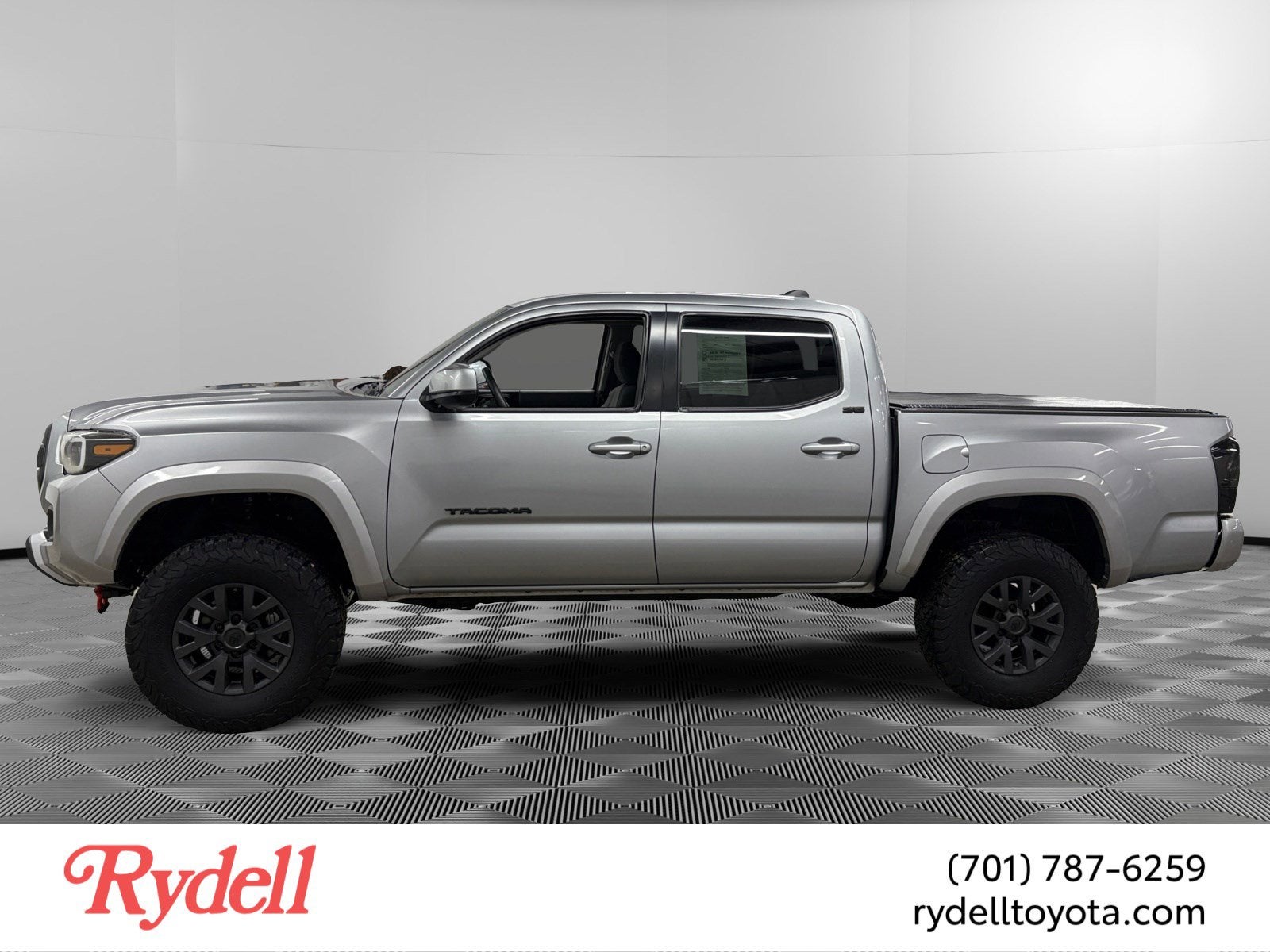 2020 Toyota Tacoma 4WD SR5