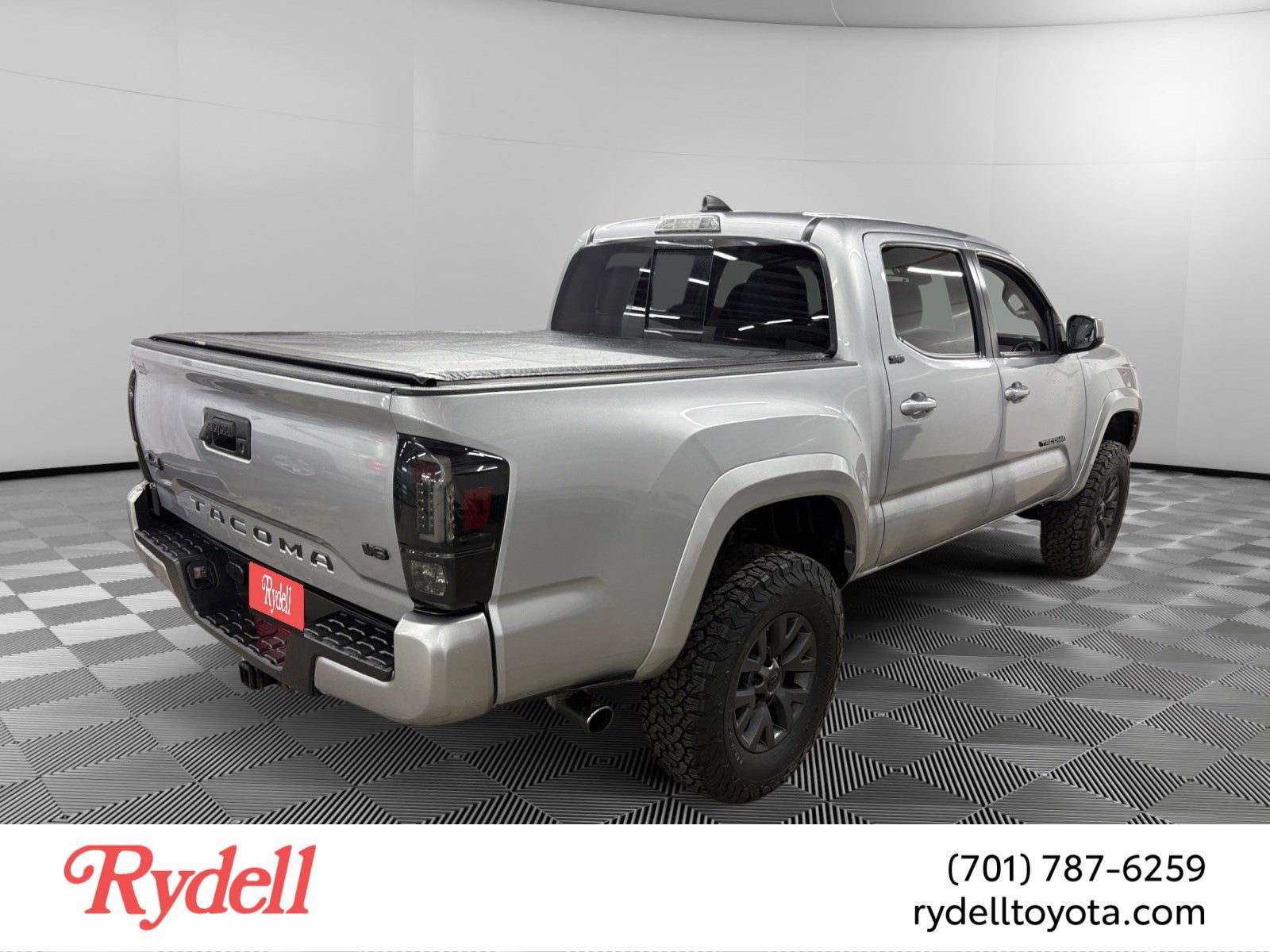 2020 Toyota Tacoma 4WD SR5