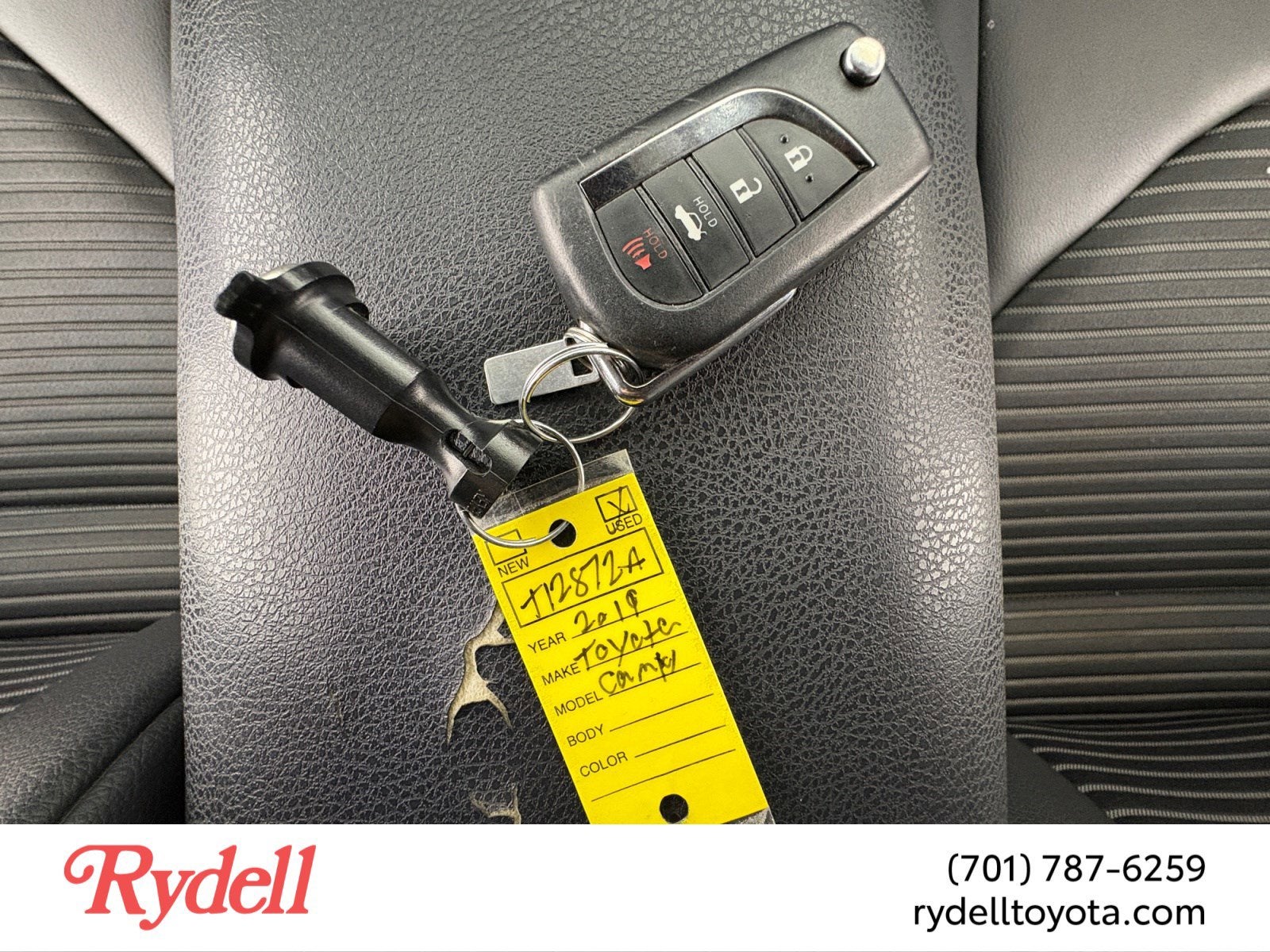 2019 Toyota Camry SE