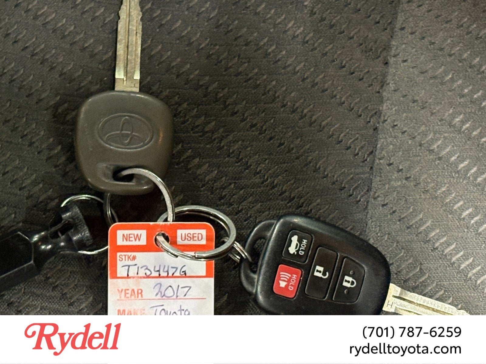 2017 Toyota Camry LE