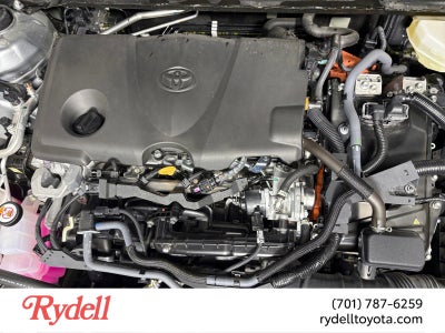 2025 Toyota Camry SE Hyb