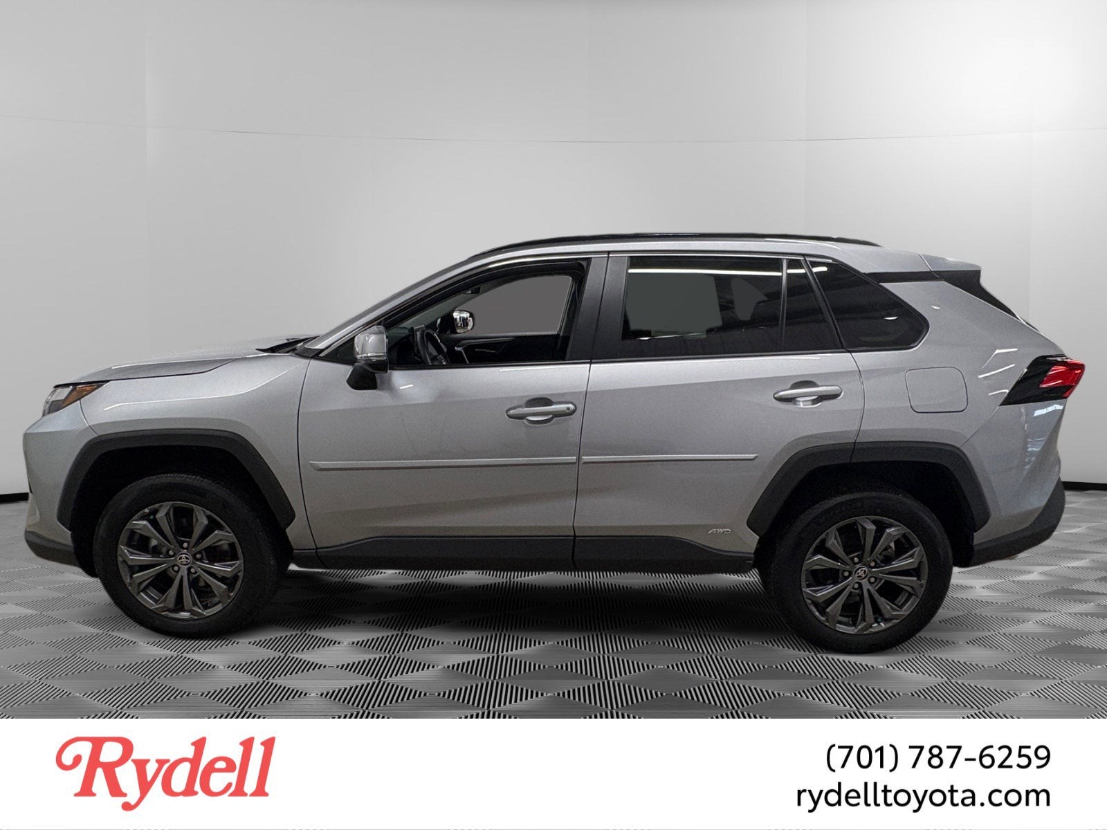 2022 Toyota RAV4 Hybrid XLE Premium
