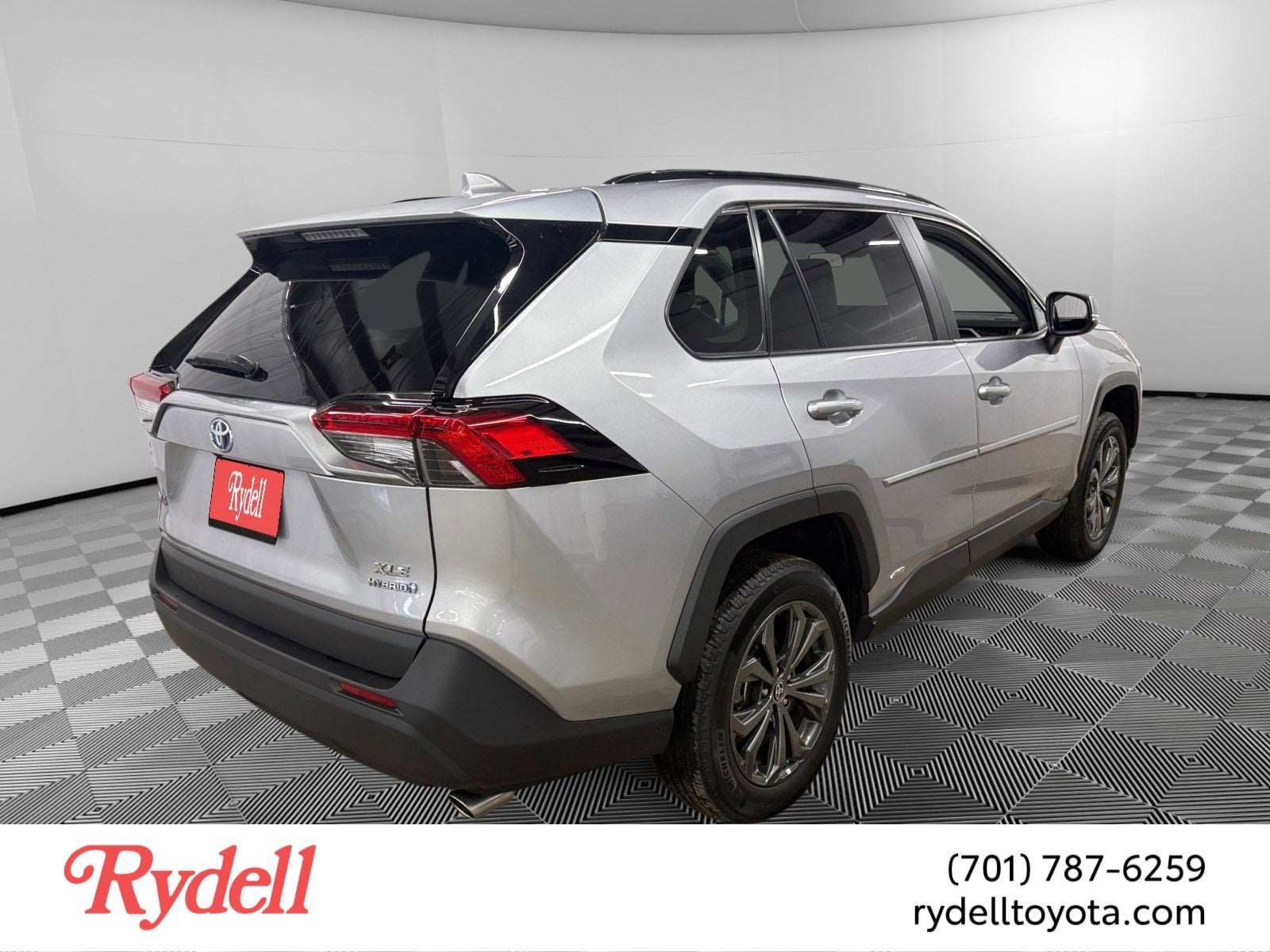 2022 Toyota RAV4 Hybrid XLE Premium