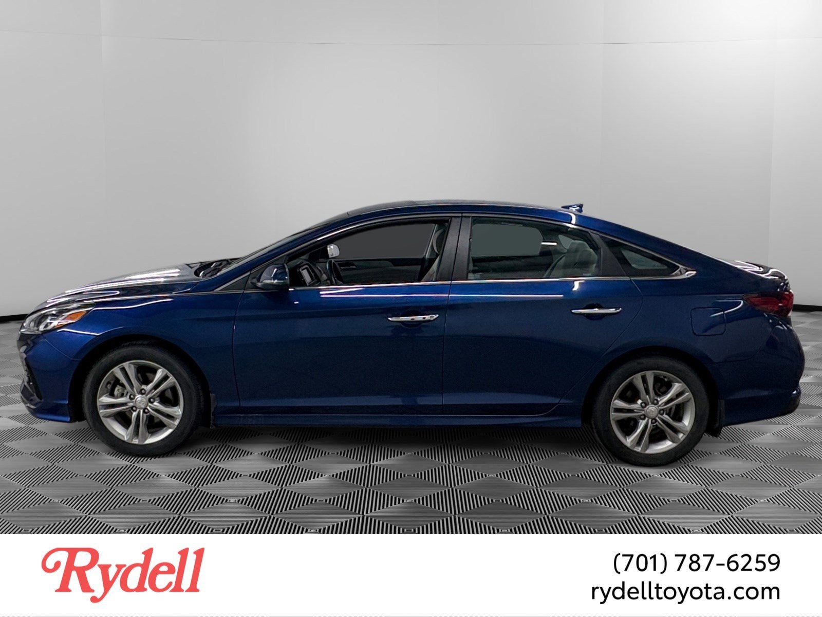 Used 2018 Hyundai Sonata SEL with VIN 5NPE34AF0JH608726 for sale in Grand Forks, ND
