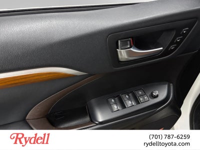 2019 Toyota Highlander Limited Platinum