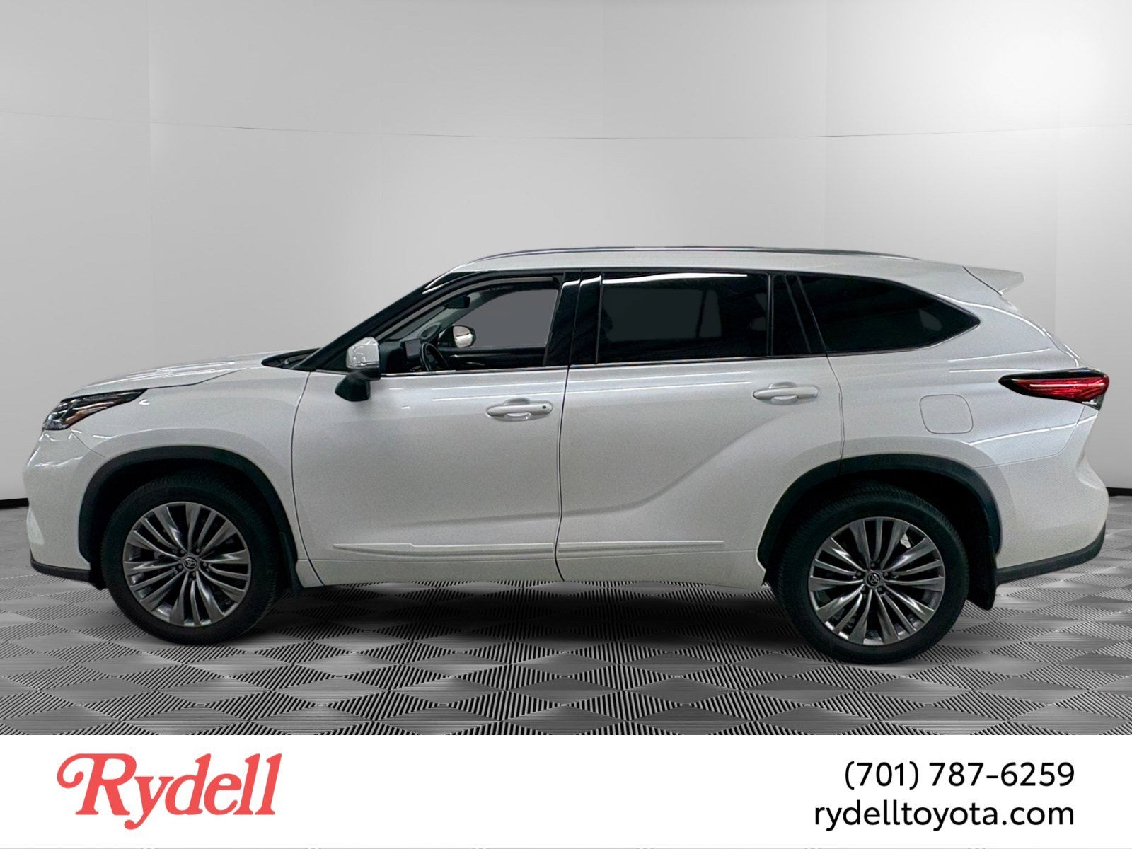 2021 Toyota Highlander Platinum