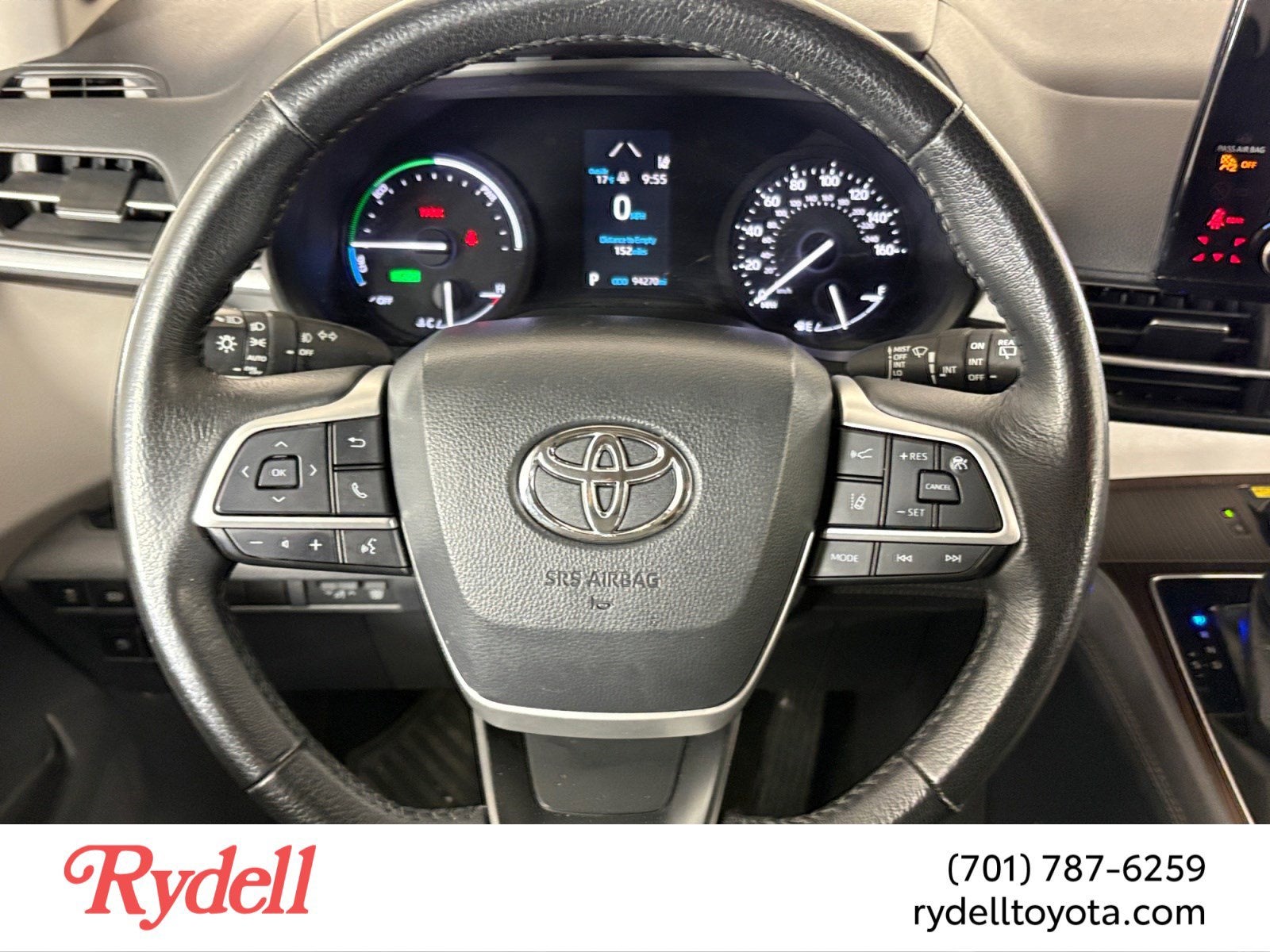 2021 Toyota Sienna XLE