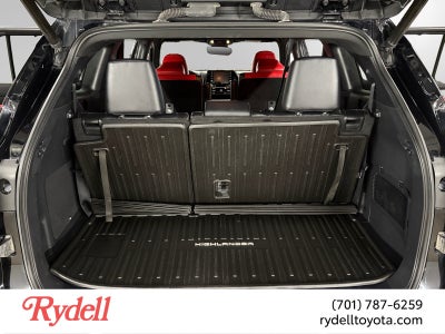 2022 Toyota Highlander XSE