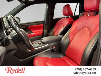 2022 Toyota Highlander XSE