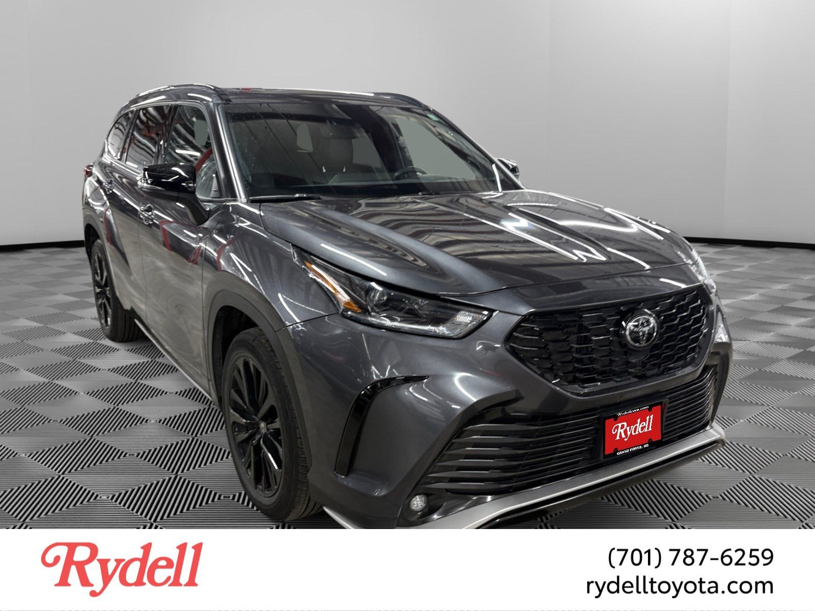 2023 Toyota Highlander XSE