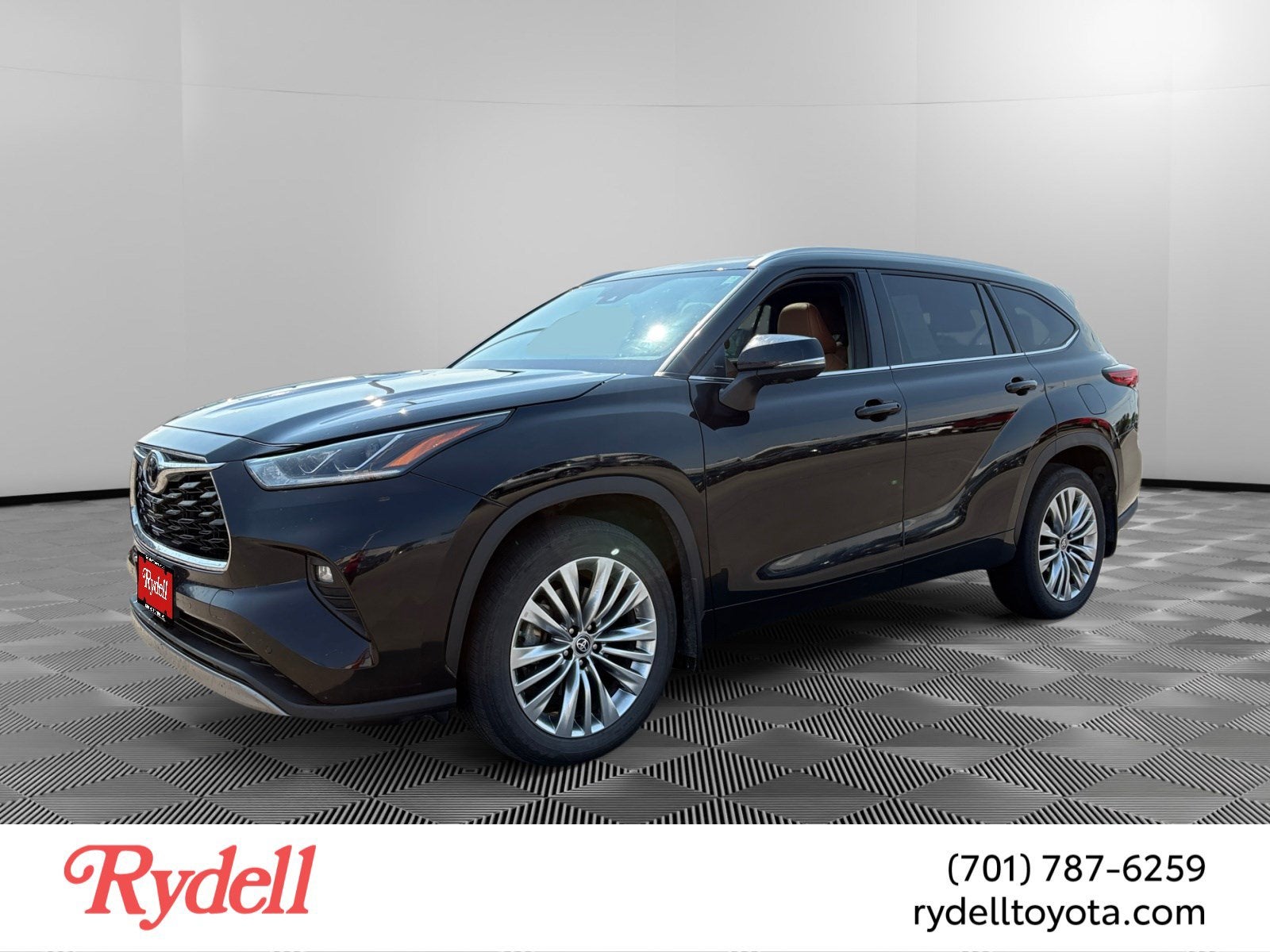2023 Toyota Highlander Platinum