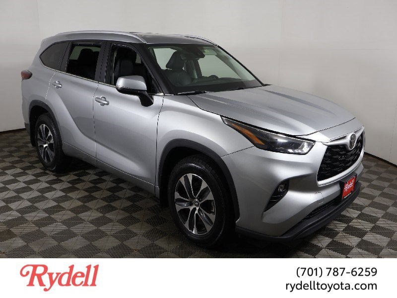 2024 Toyota Highlander XLE