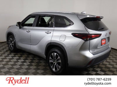 2024 Toyota Highlander XLE