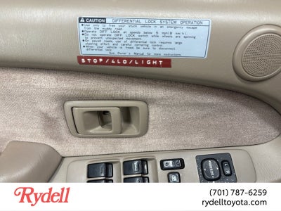 2004 Toyota Tacoma SR5