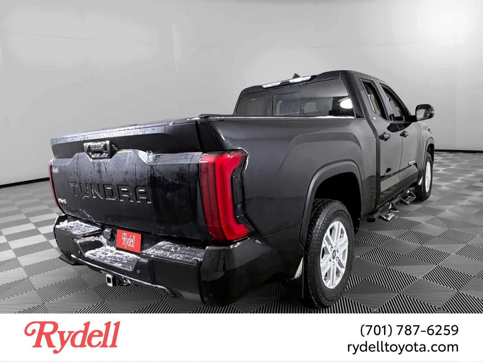 2024 Toyota Tundra 4WD SR5