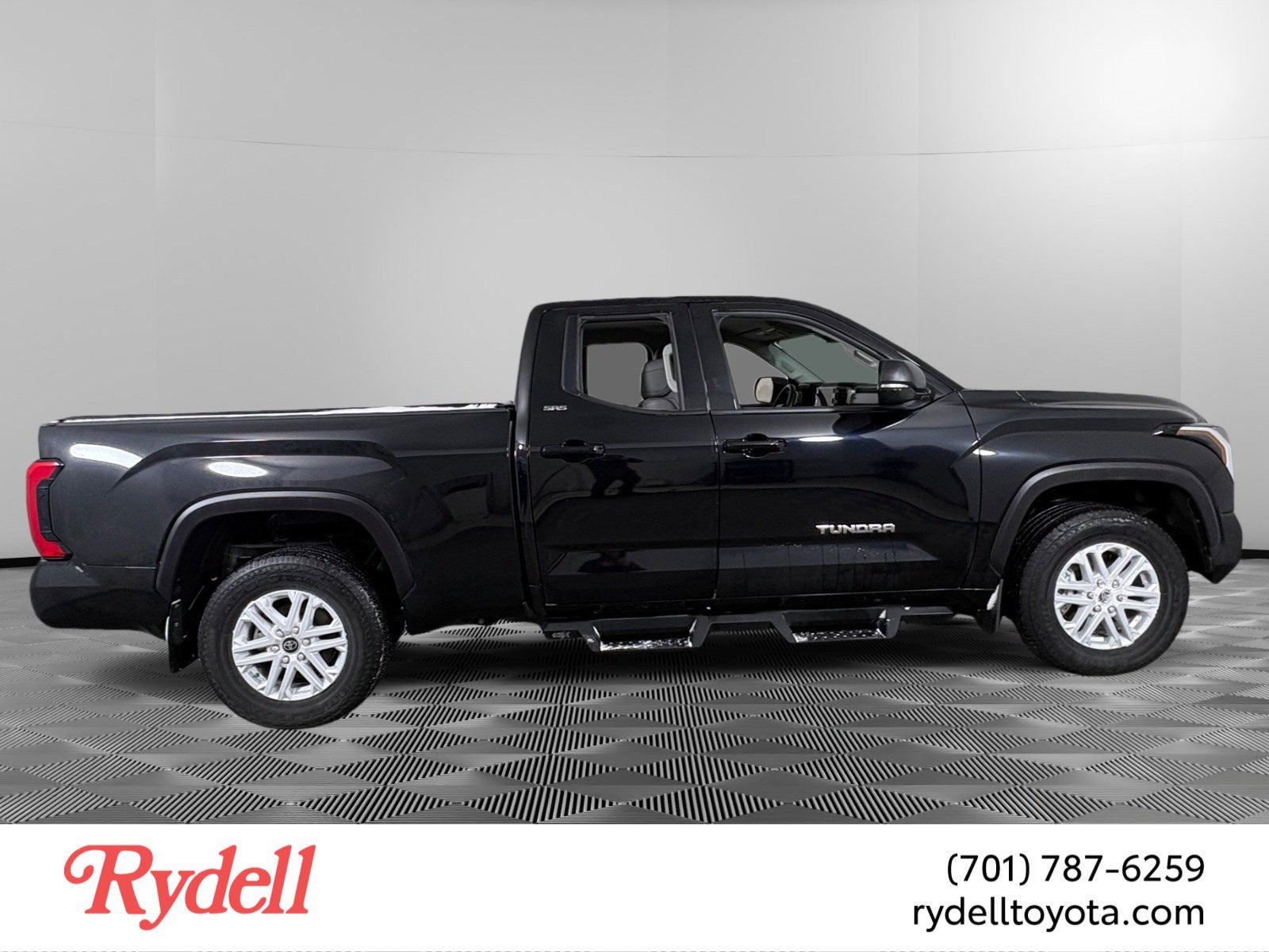 2024 Toyota Tundra 4WD SR5