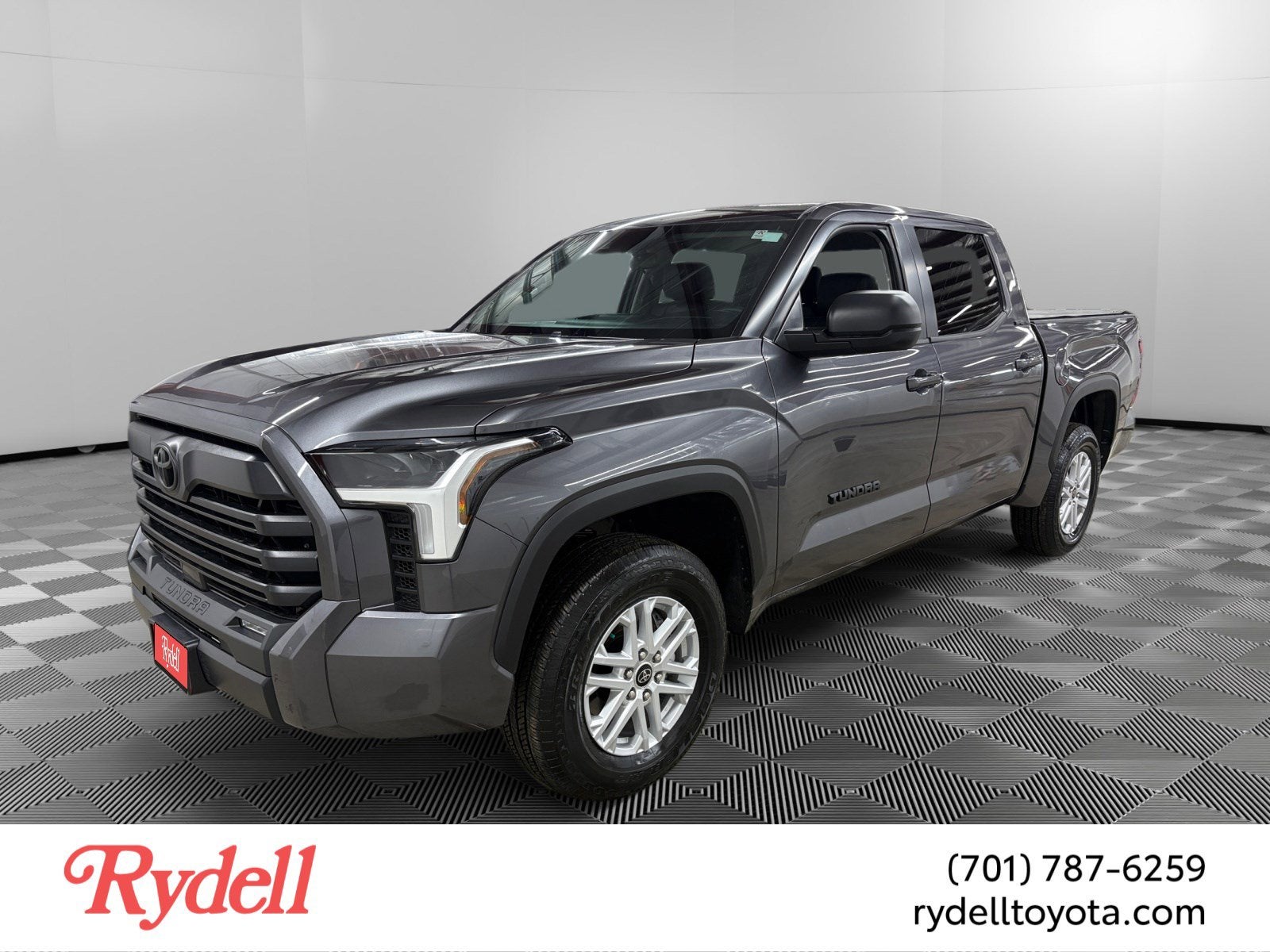 2024 Toyota Tundra 4WD SR5